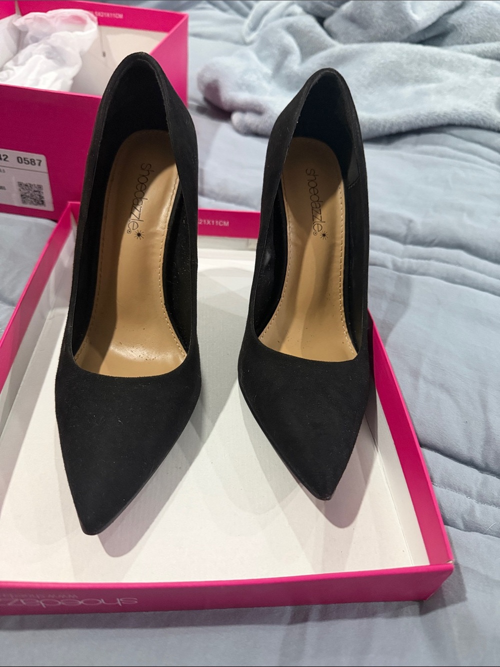 Shoe Dazzle Black Pointed Toe Suede Stiletto Heels